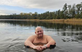 Eisbaden Krebssee Winterbaden